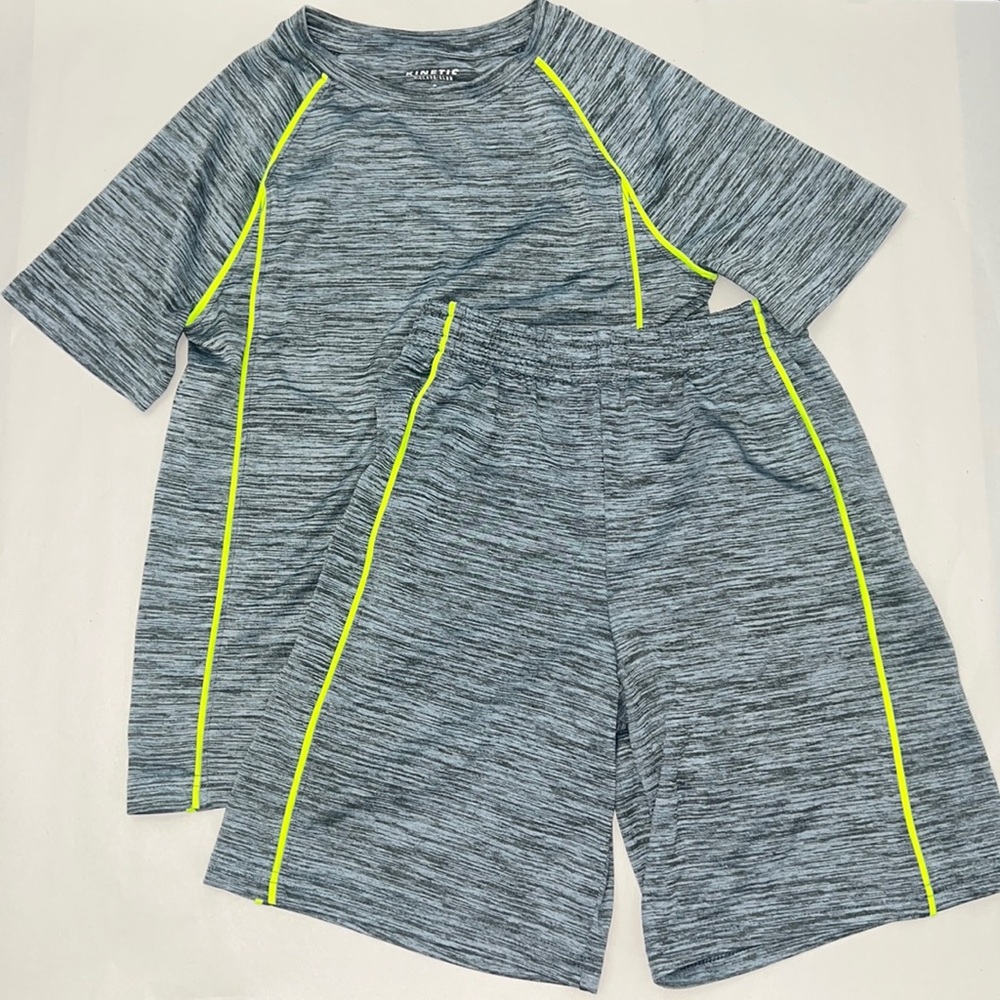 Kinetic Class Club Gray/Yellow lined Performance Short Sleeve Shirt & Shorts S-8